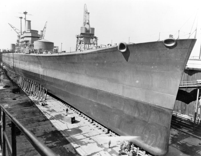 drydock47.jpg (69710 bytes)