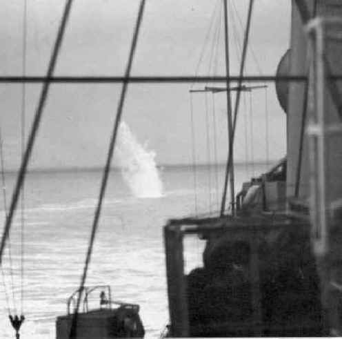 combatc.jpg (37500 bytes)