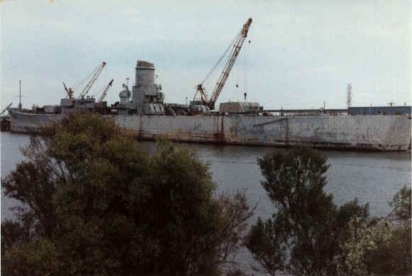 ca-14~10.jpg (58360 bytes)